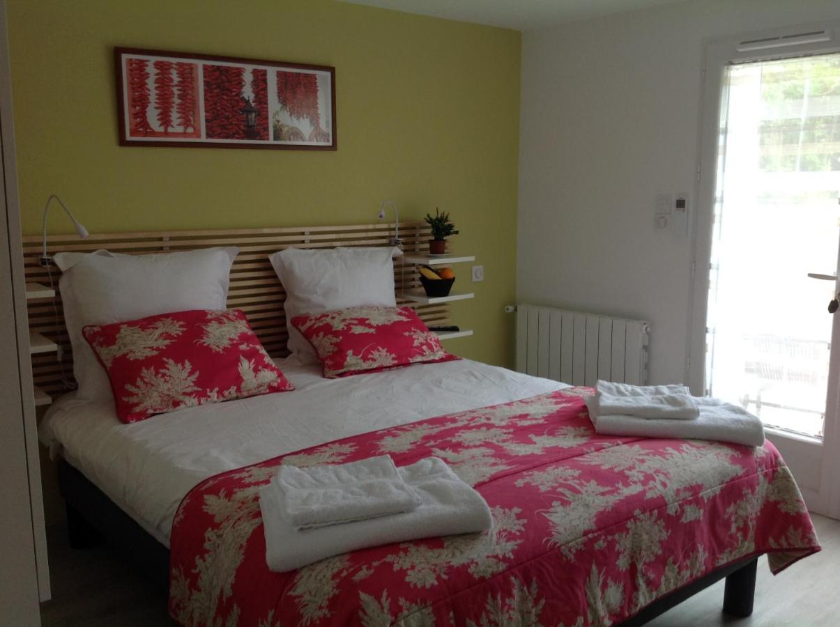 Appartement Avec Cuisine Et Grande Piscine Chauffee Hendaye Exteriör bild