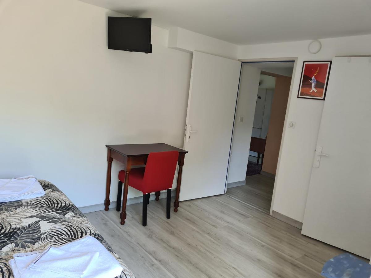 Appartement Avec Cuisine Et Grande Piscine Chauffee Hendaye Exteriör bild